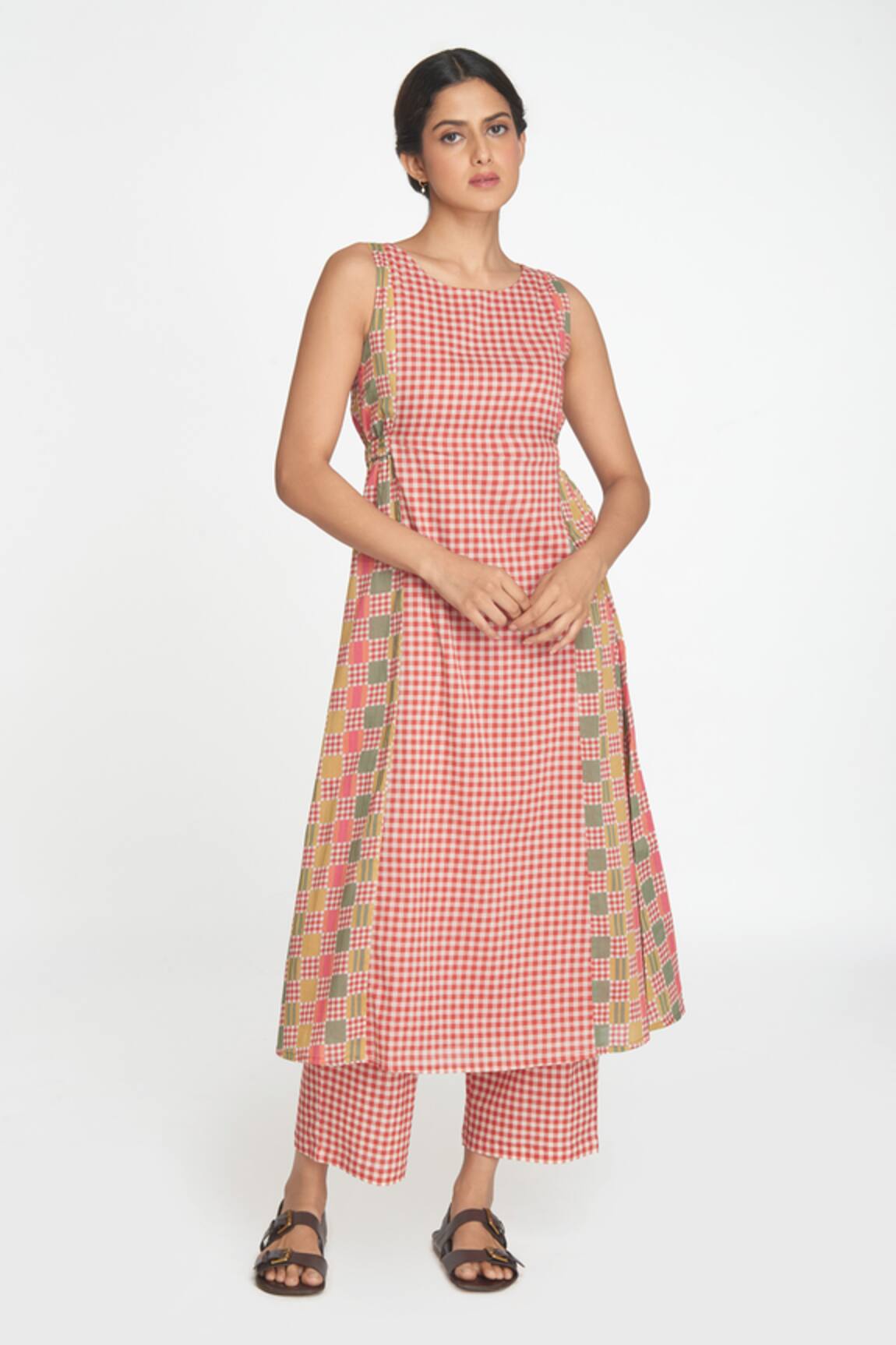 Sinjhar Red Printed Kurta Set 