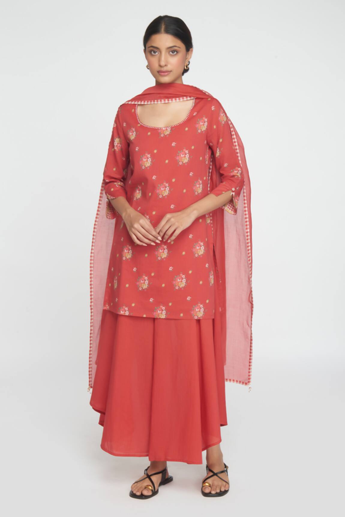 Sinjhar Red Floral Printed Kurta Set 