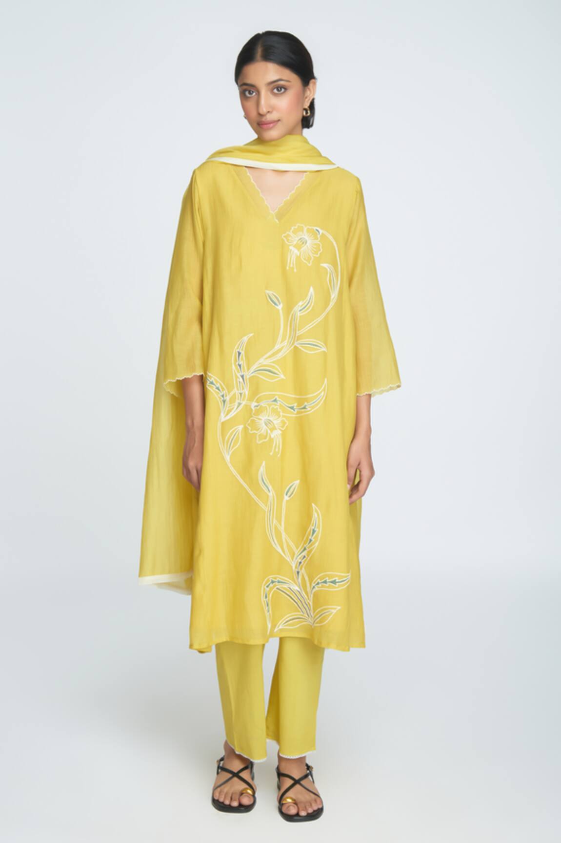 Sinjhar Yellow Chanderi Embroidered Kurta Set 