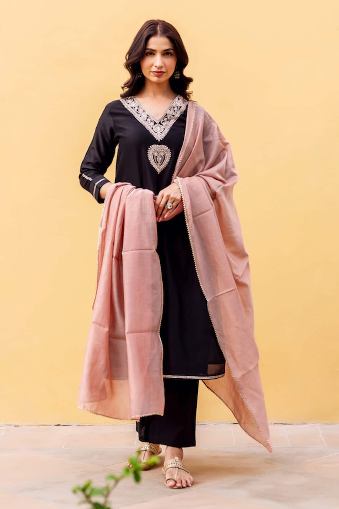 Missprint Black Chanderi Kurta Set 