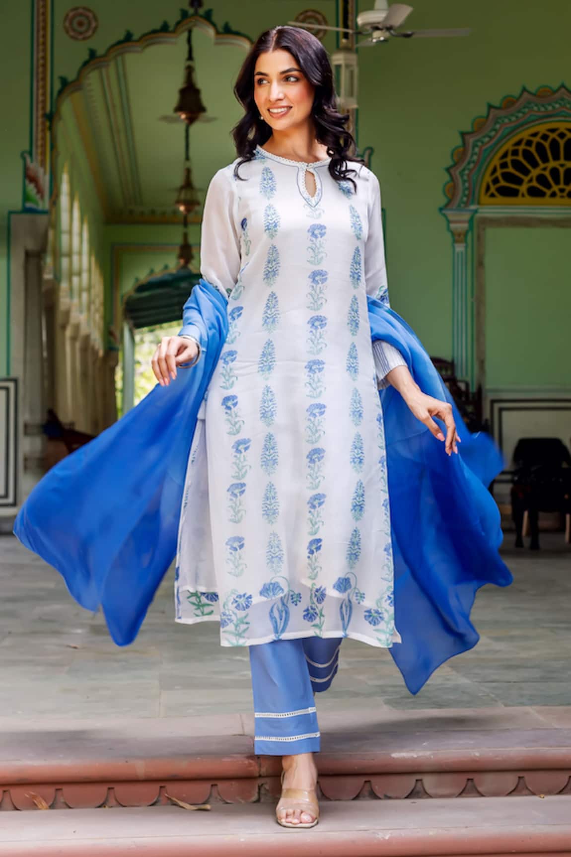 Missprint Nila Blue Organza Kurta Set 
