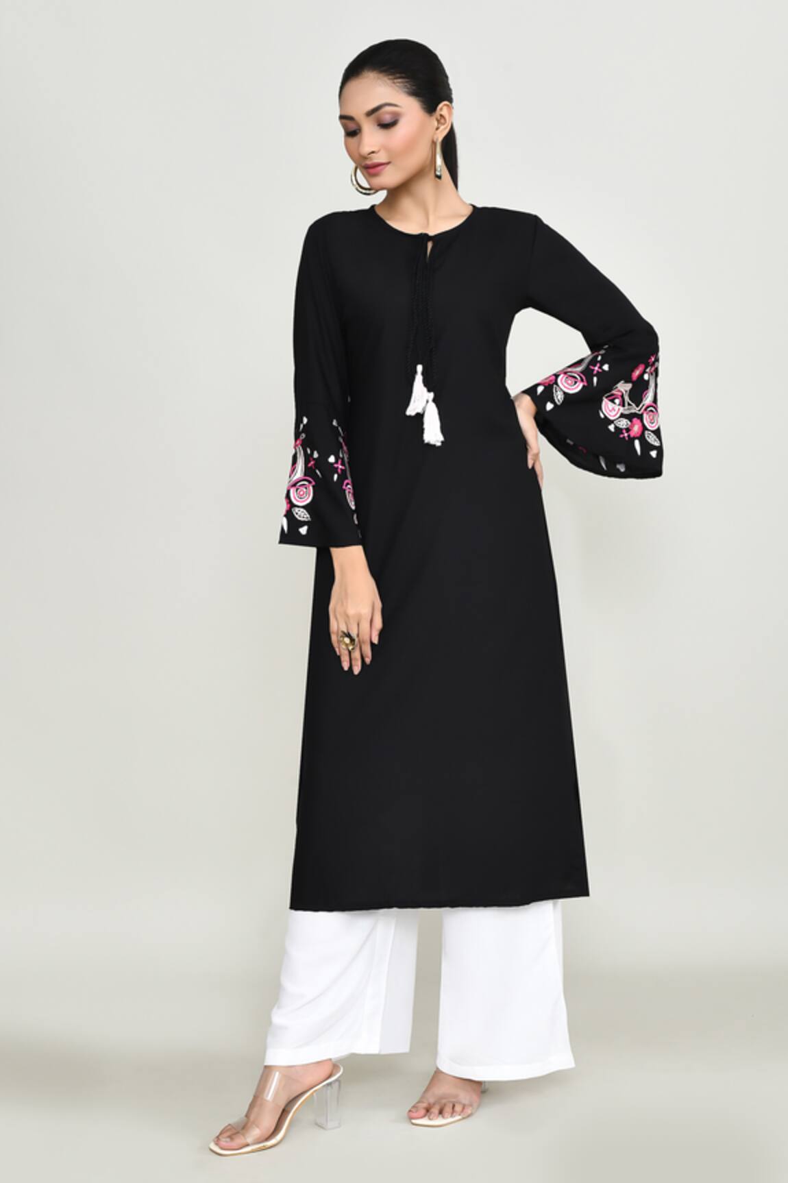 Abbaran Black Embroidered Kurta Set  