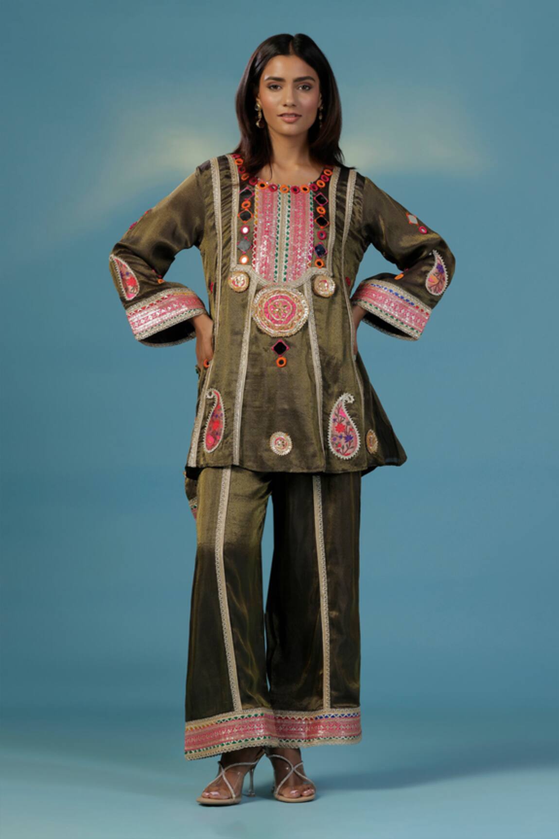 Two Sisters By Gyans Embroidered Kurta Pant Set 