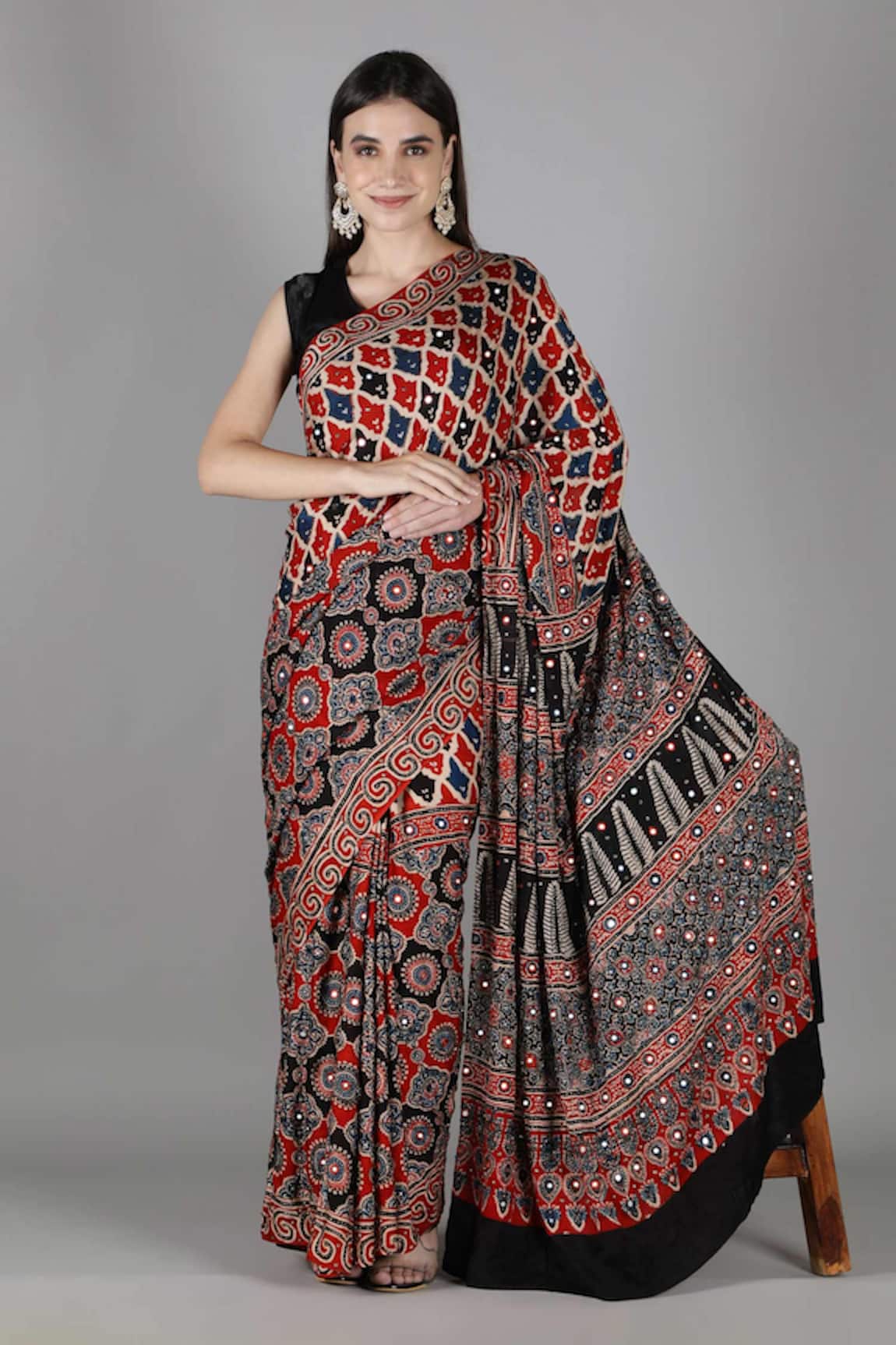 Sheeshakari Red Printed Silk Saree with Blouse Piece 