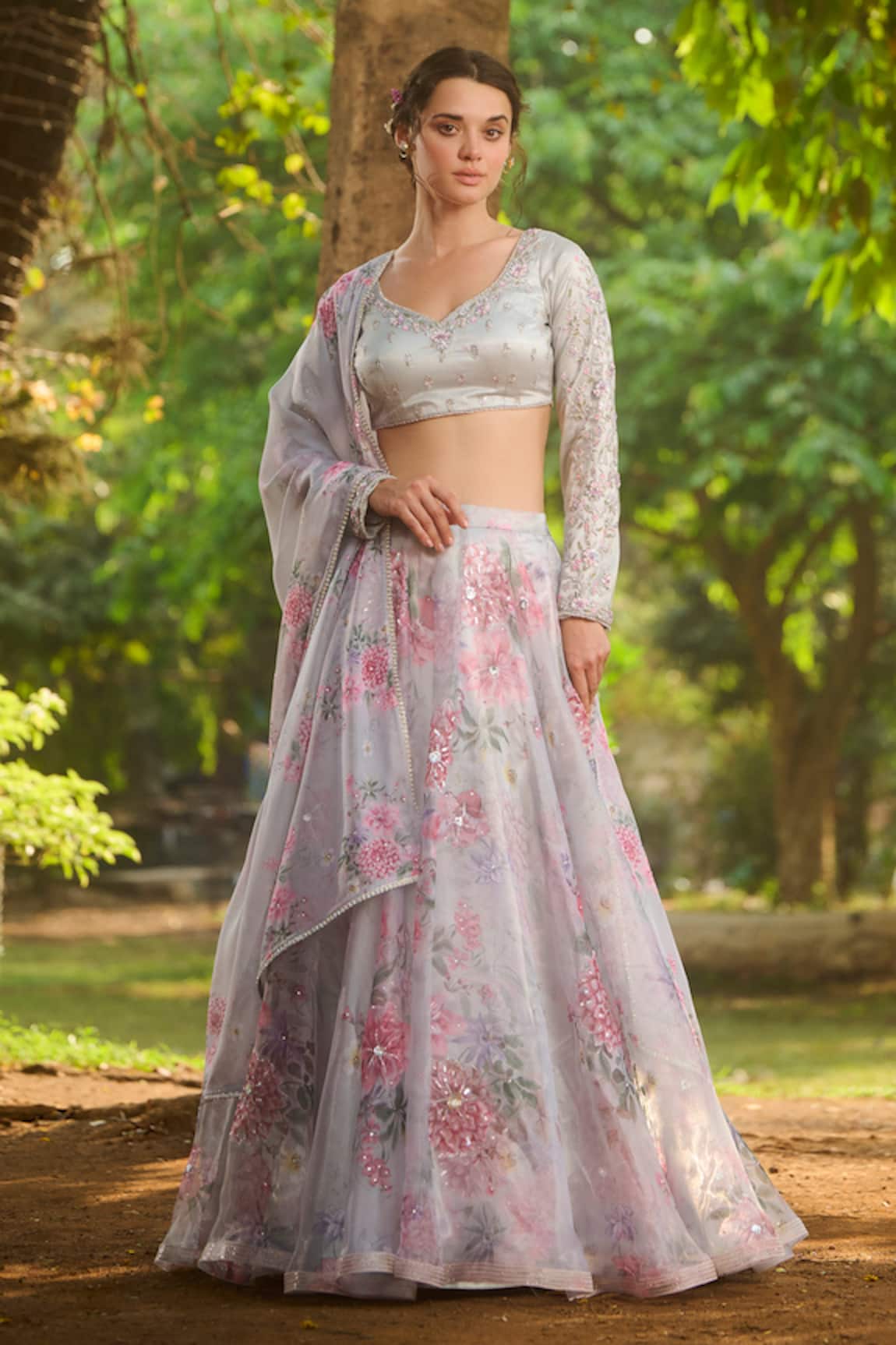 LASHKARAA Grey Floral Embroidered Lehenga Set 