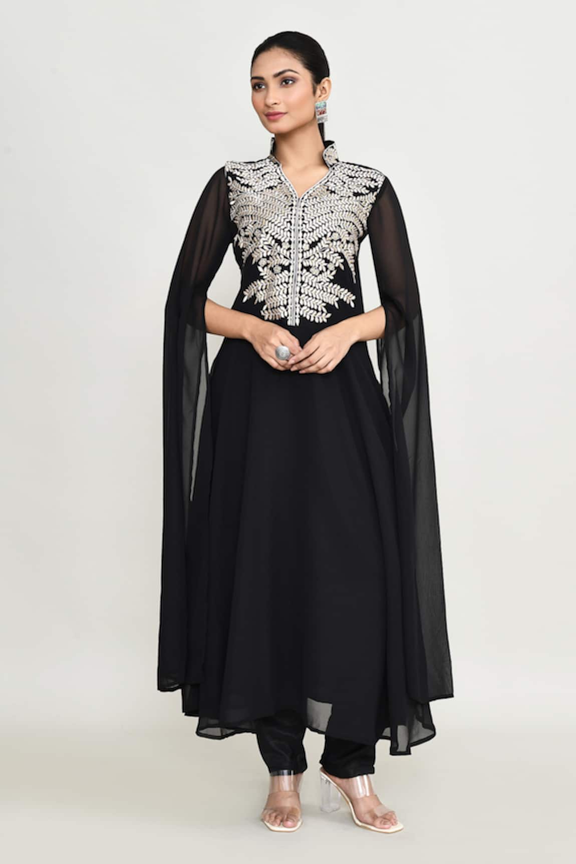Abbaran Black Embroidered Long Tunic 