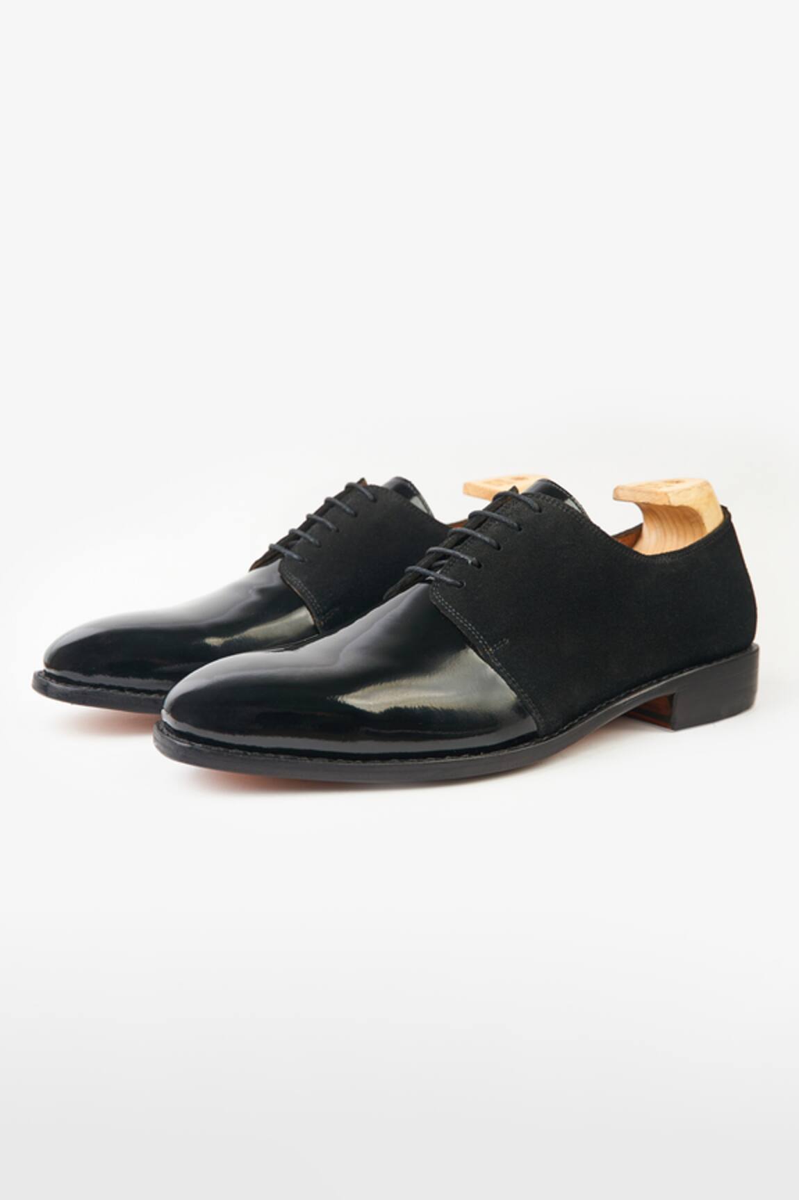 Whitemuds Crosby Patent Suede Derby Shoes 