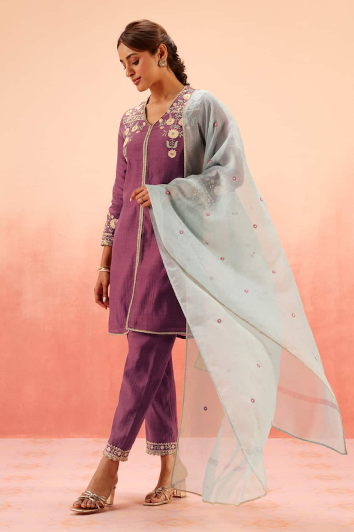 Dohr India Purple Embroidered Kurta Pant Set 