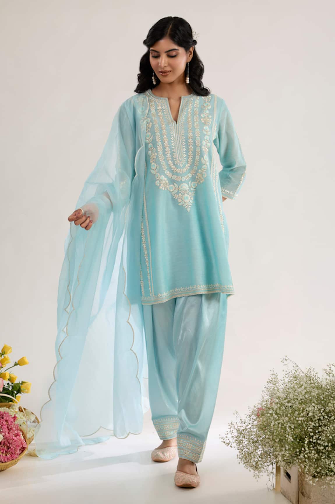 saina kapoor Powder Blue Chanderi Kurta Set 