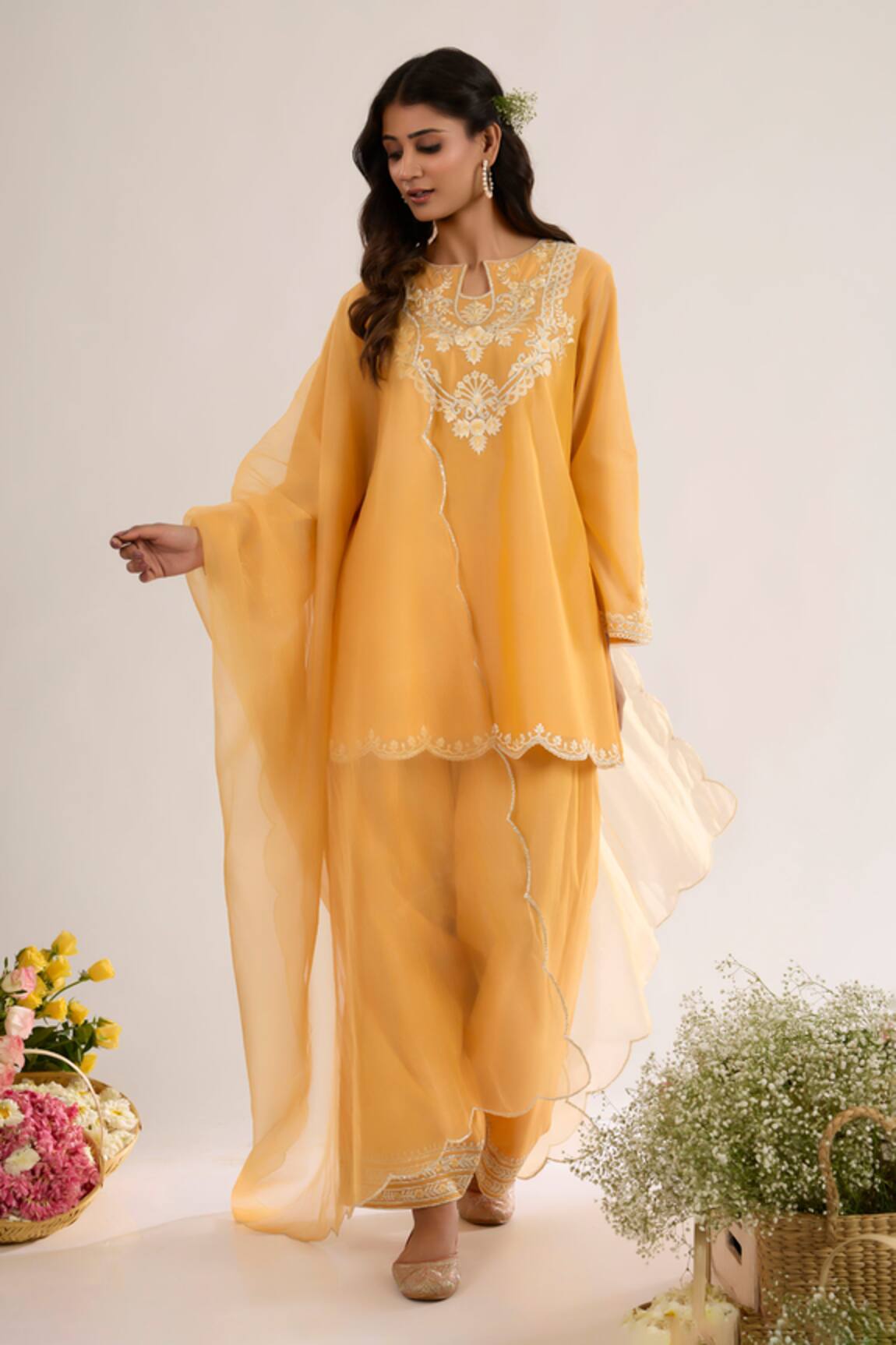saina kapoor Chanderi Embroidered Kurta Set 