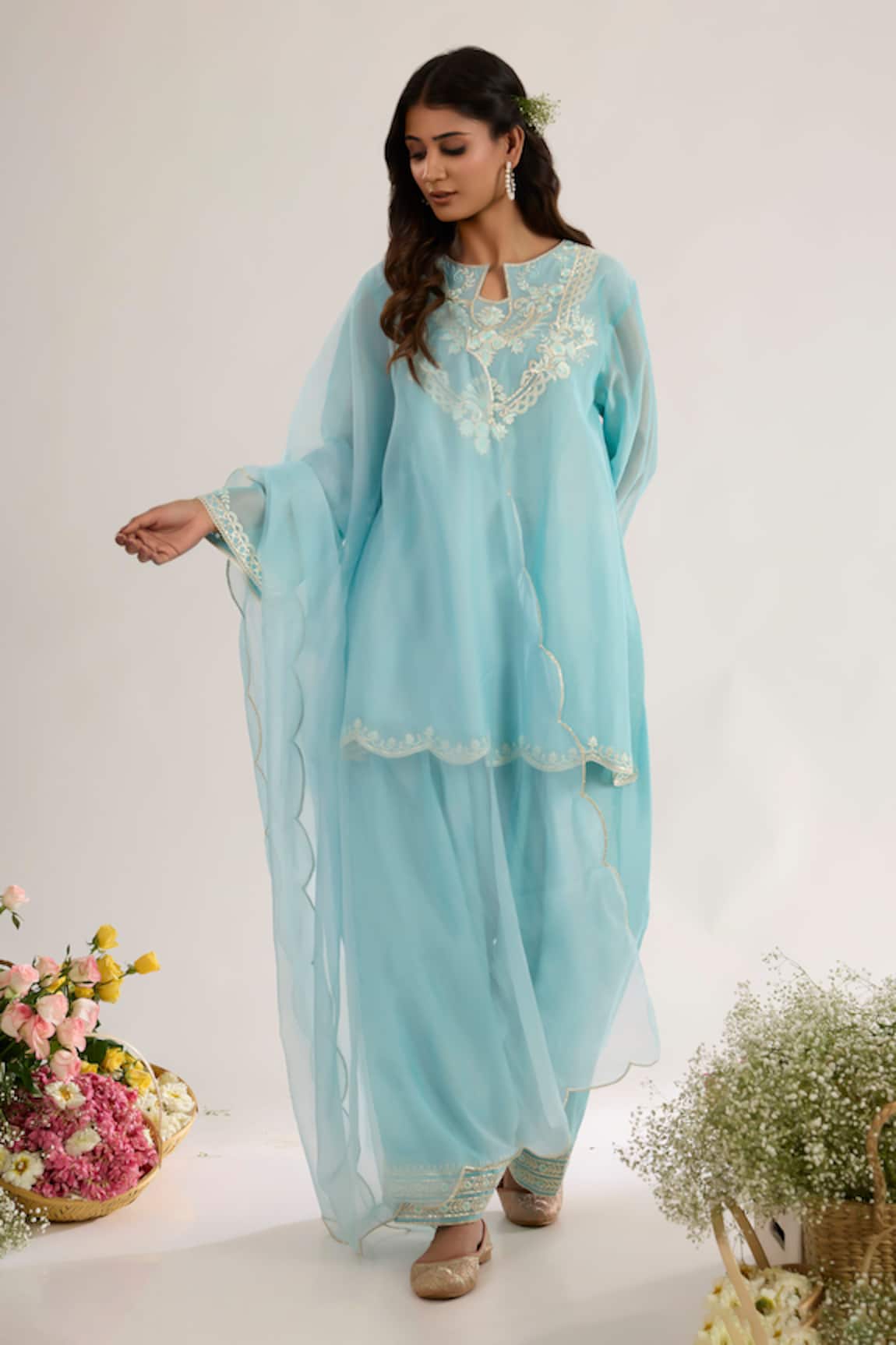 saina kapoor Powder Blue Chanderi Kurta Set 