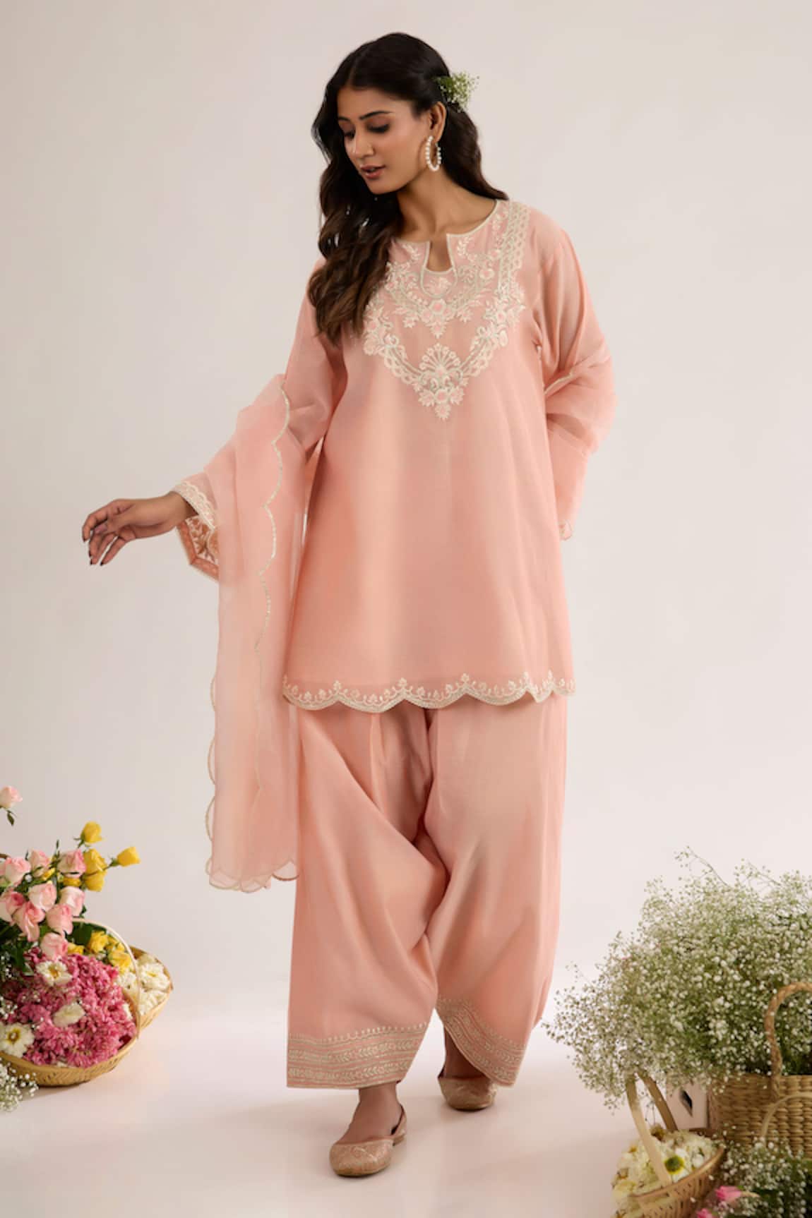 saina kapoor Blush Pink Chanderi Kurta Set 