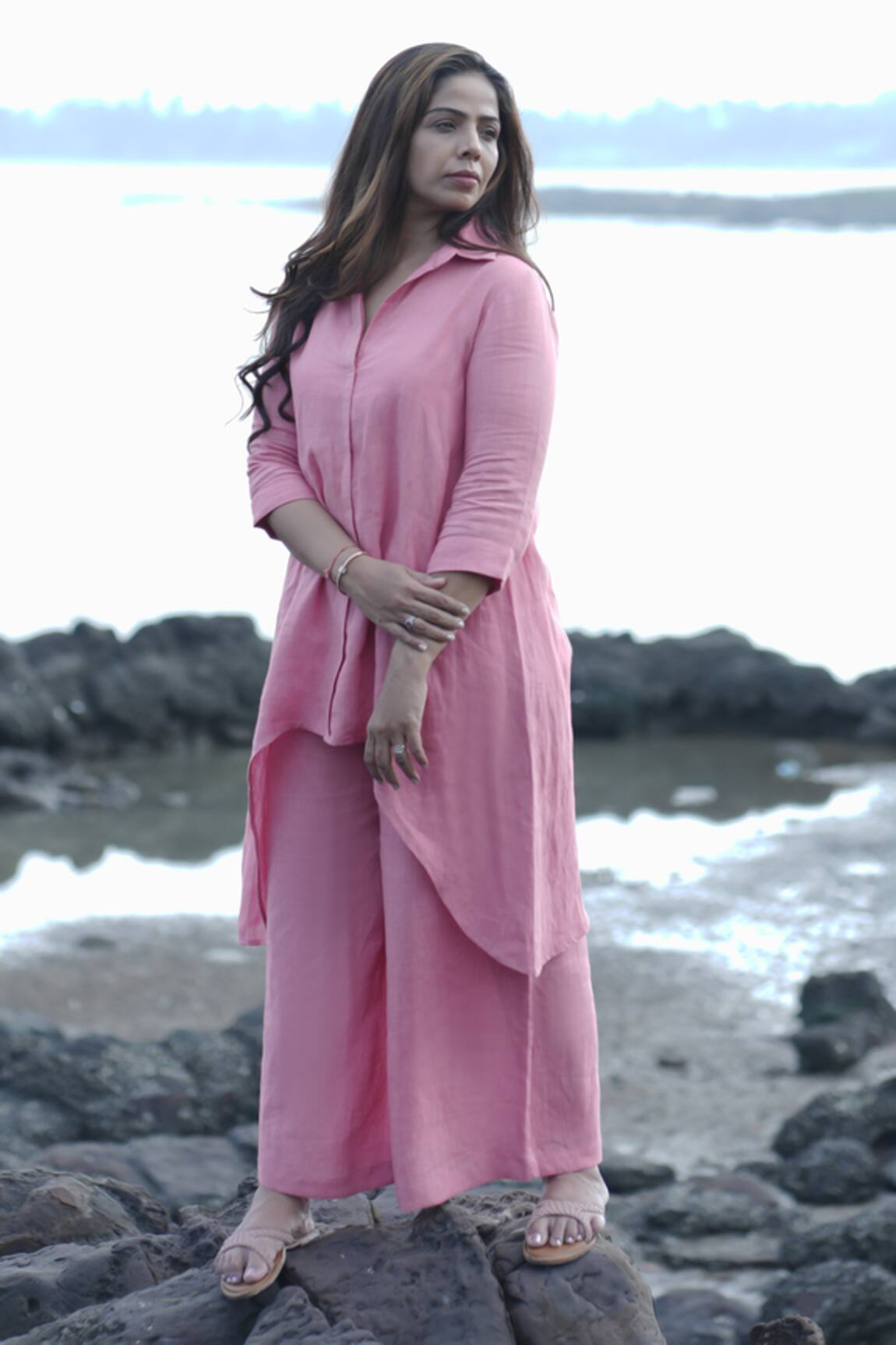 Gothilo Salmon Linen High-low Kurta & Palazzo Set 
