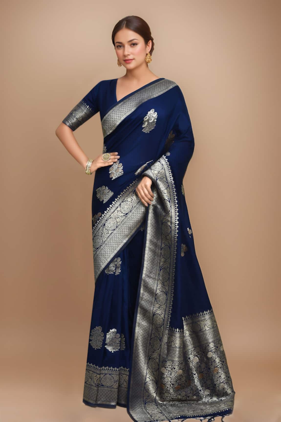 Samyukta Singhania Floral Jaal Woven Saree With Blouse 