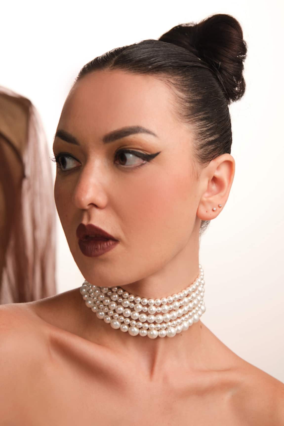 Anaash Layered Pearl Choker 