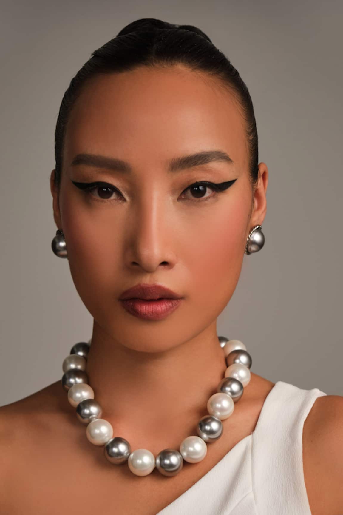 Anaash Emily Multicoloured Pearl Necklace 