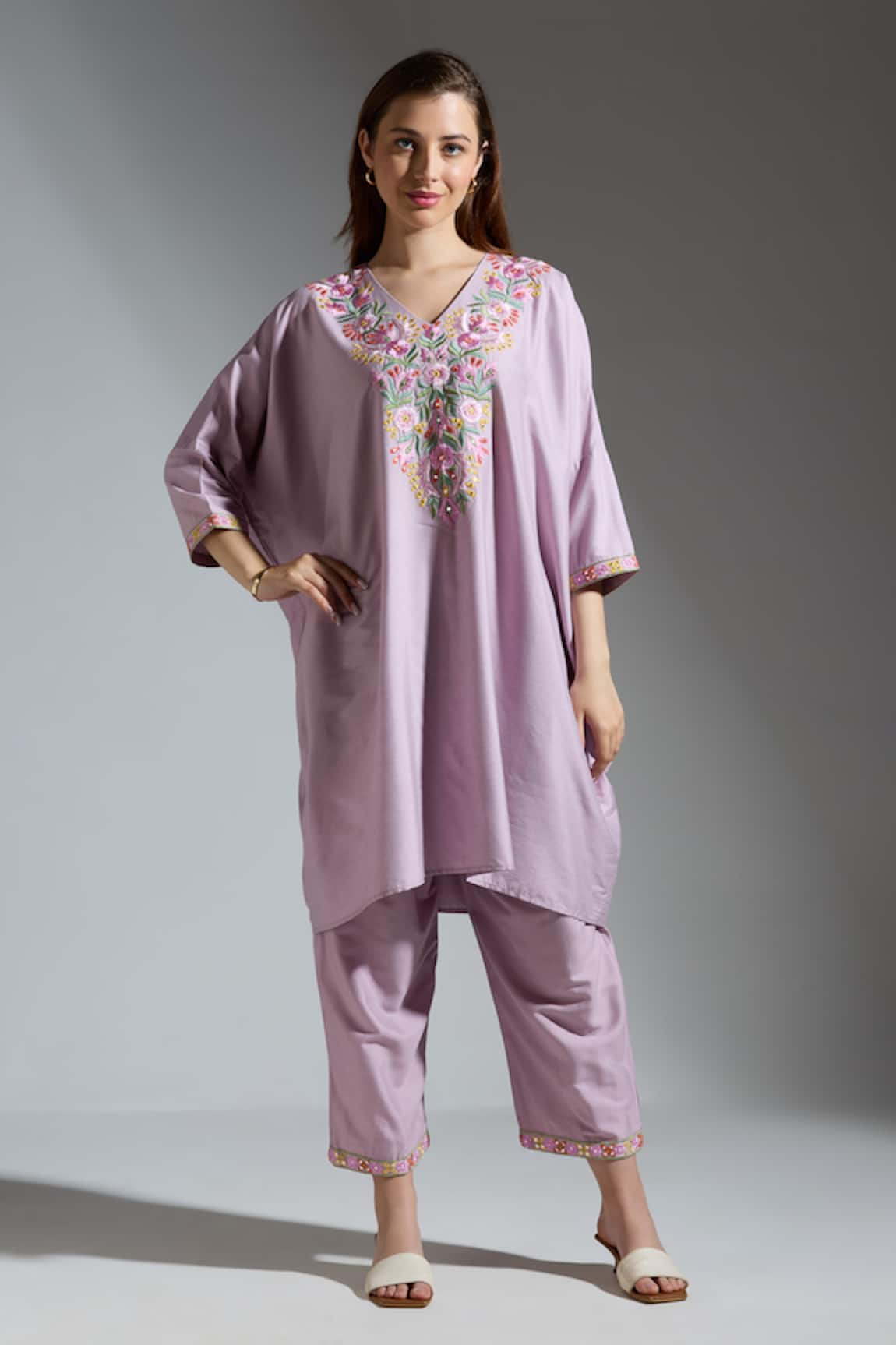 Neha Gursahani Light Purple Embroidered Co-ord Set 
