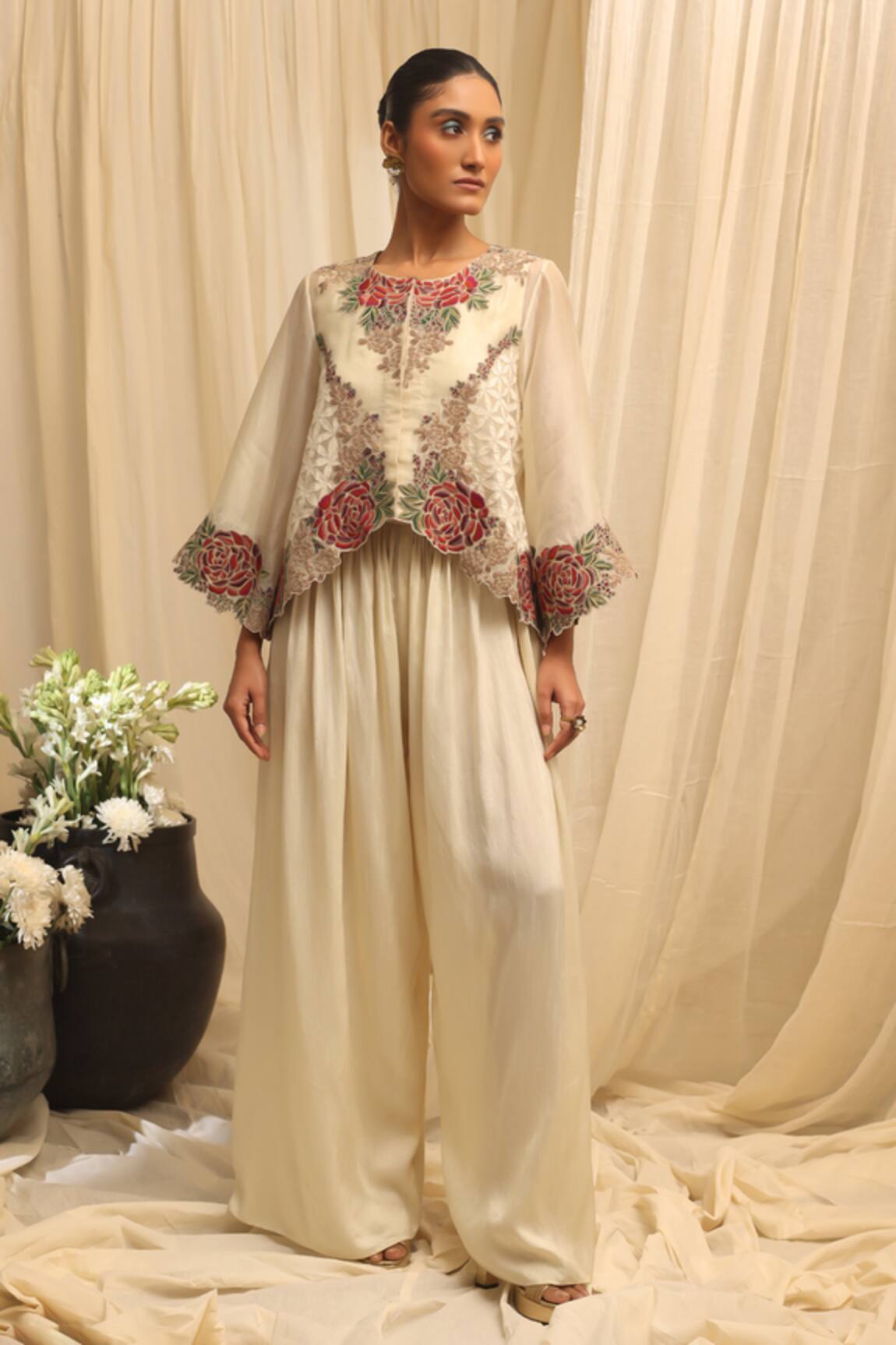 Ekru Ivory Rose-bloom Co-ord Set 