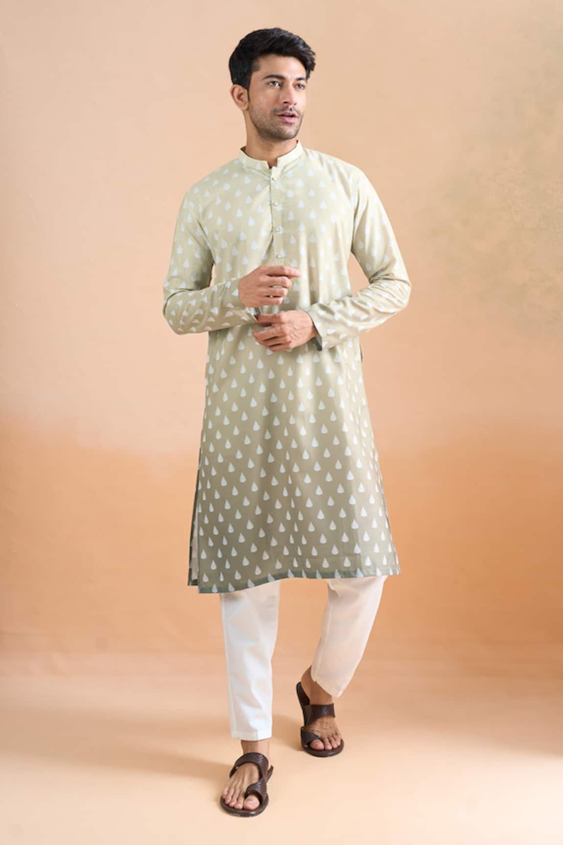 Arihant Rai Sinha Beige Digital Print Kurta Set 