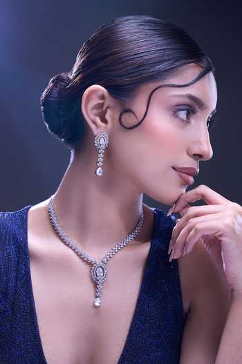Nazaakat By Samara Singh White American Diamond Jewelry Set 