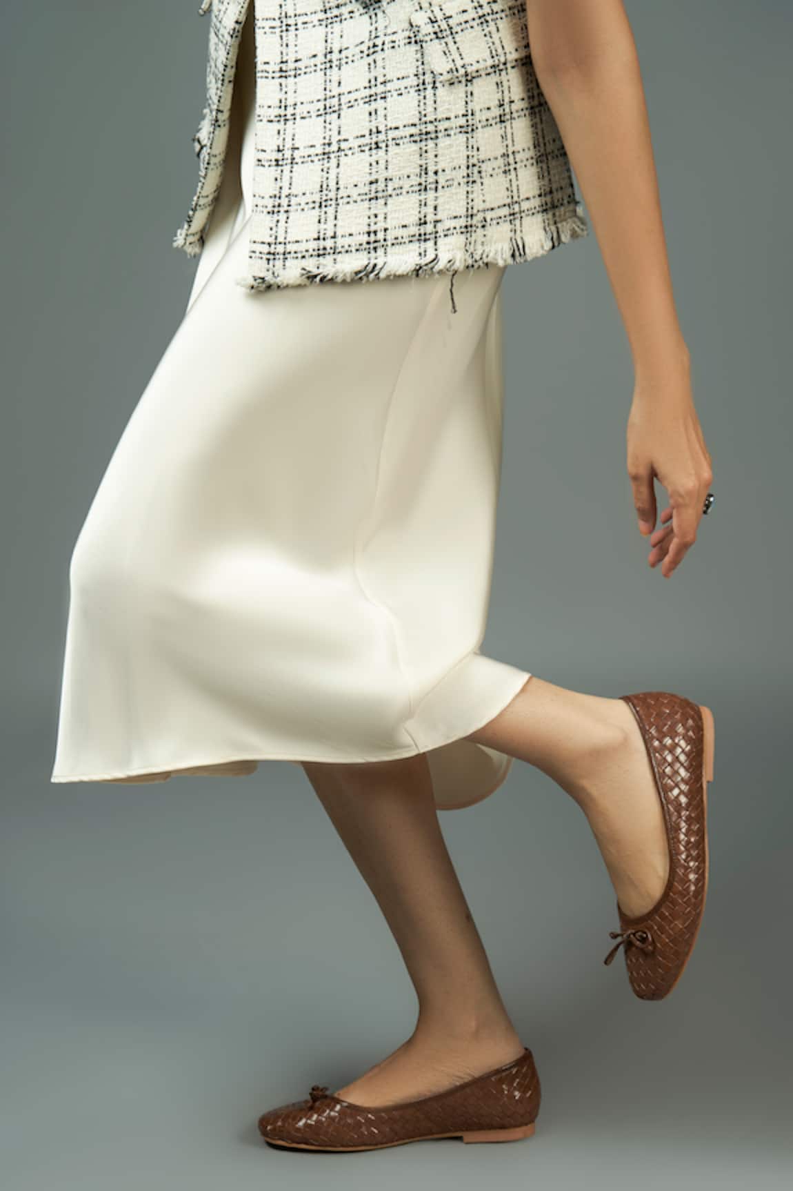 Heel Your Sole Bree Brown Woven Ballerina Shoes 