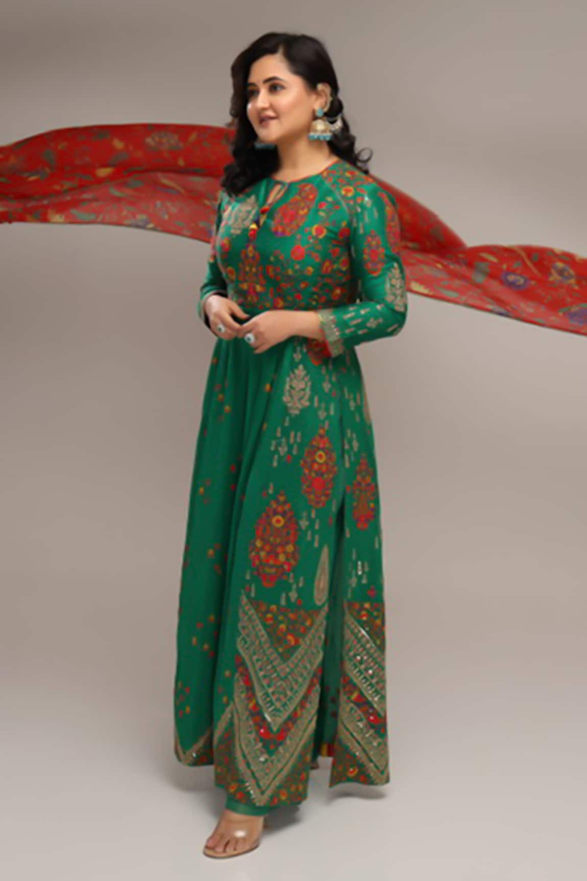 Shraddha Rambhia Green Printed Kurta Set with Dupatta 