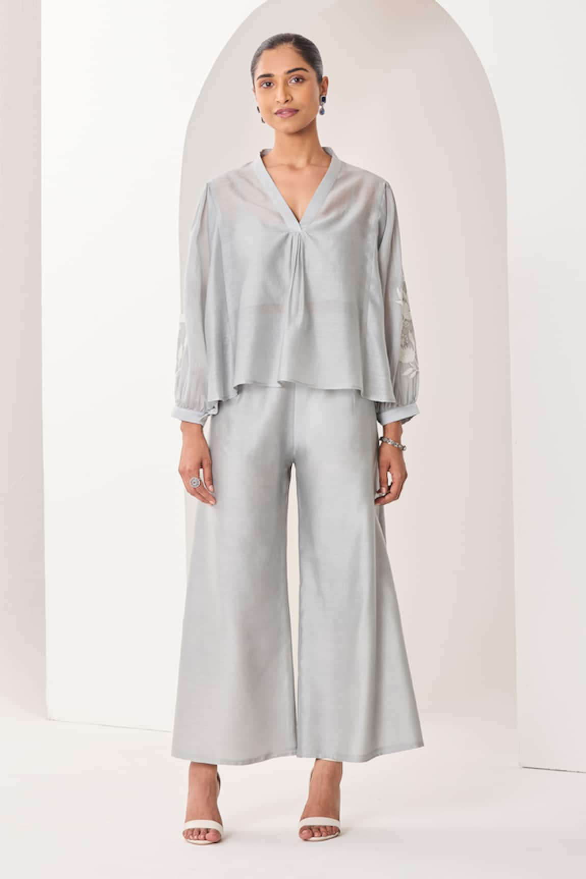 Sue Mue Ice Blue Handwoven Silk Chanderi Set 