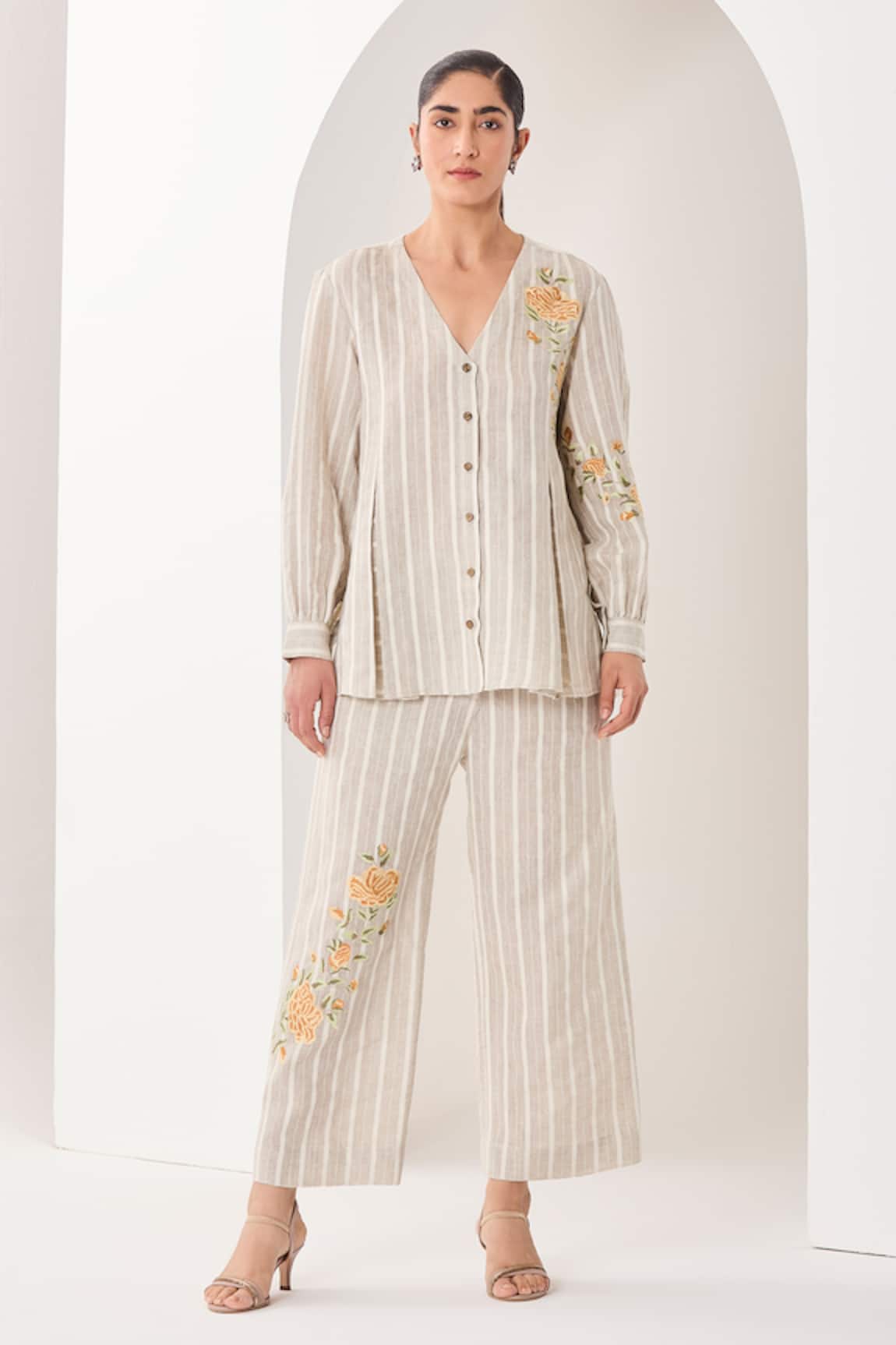 Sue Mue Light Grey Linen Embroidered Co-ord Set 