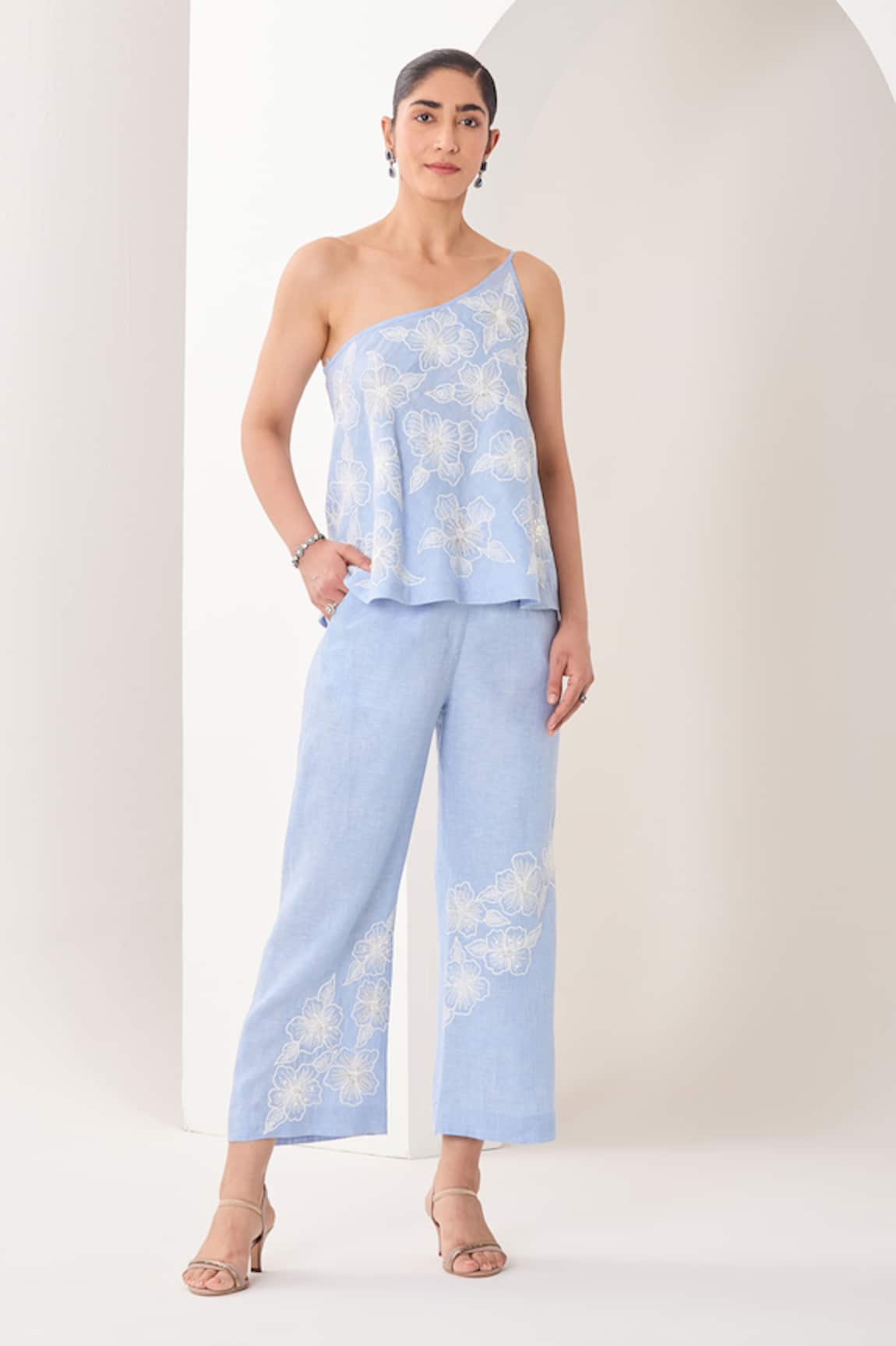 Sue Mue Powder Blue Dori Embroidered Co-ord Set 