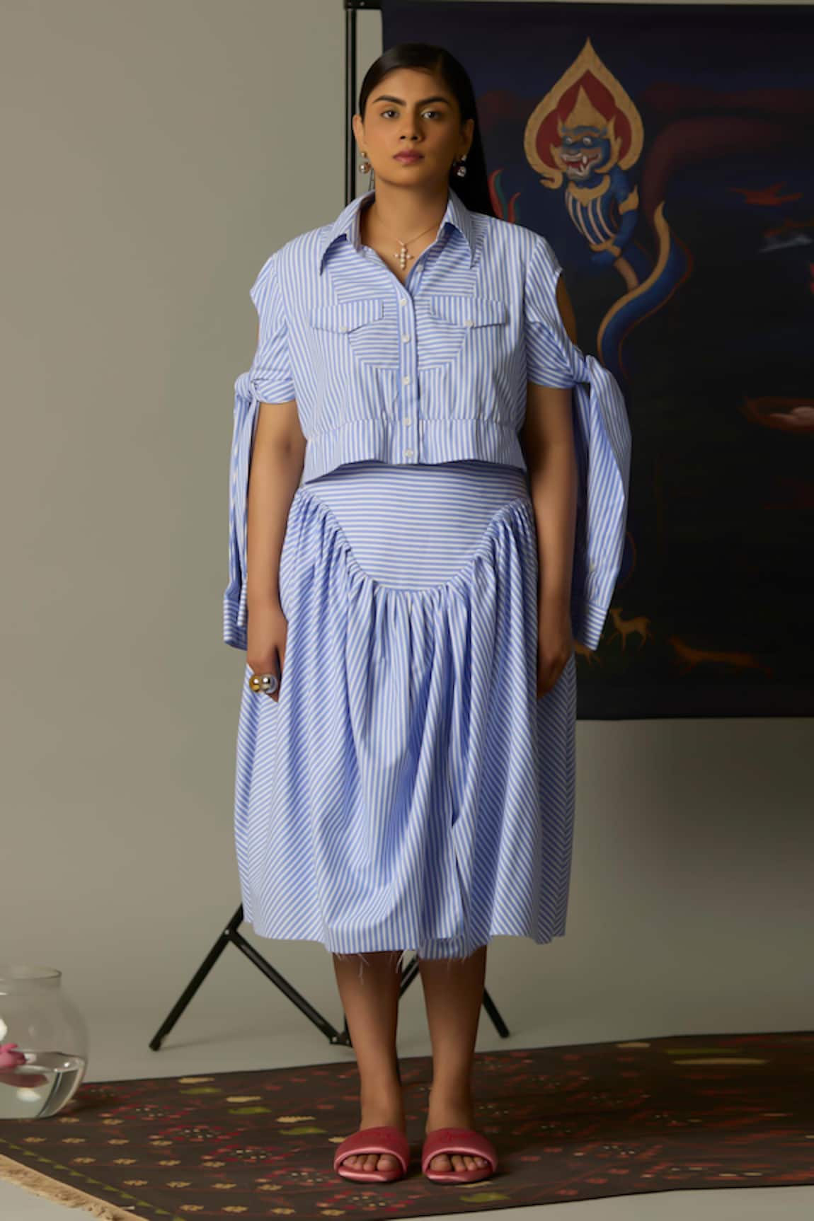 Quod Cropped Tie-Up Sleeves Shirt 