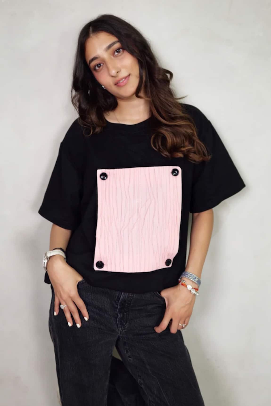 Pocket Stories Transformative Patch T-shirt 