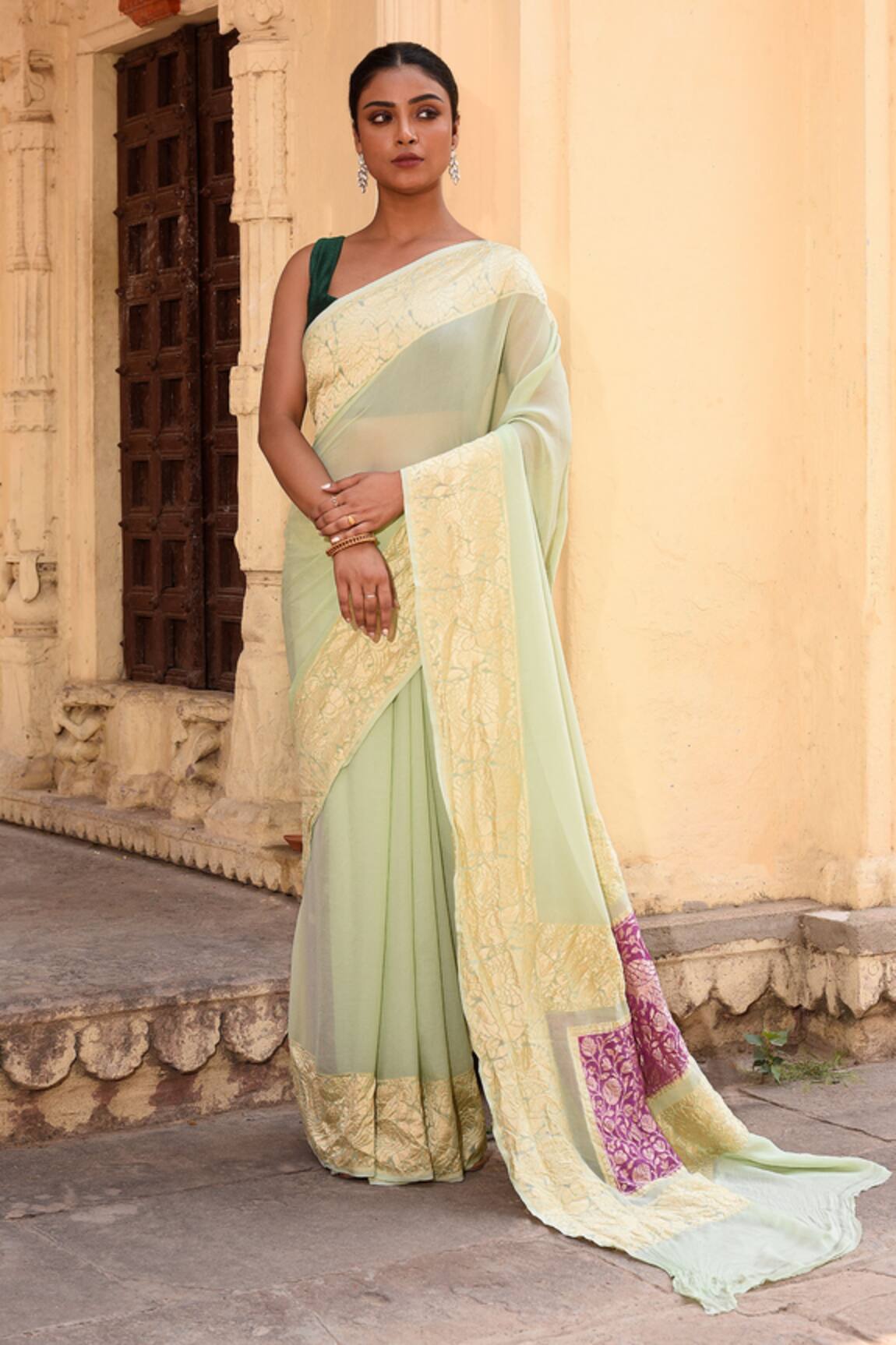 Naaritva India Pastel Pista Green Hand Woven Banarasi Saree With Running Blouse