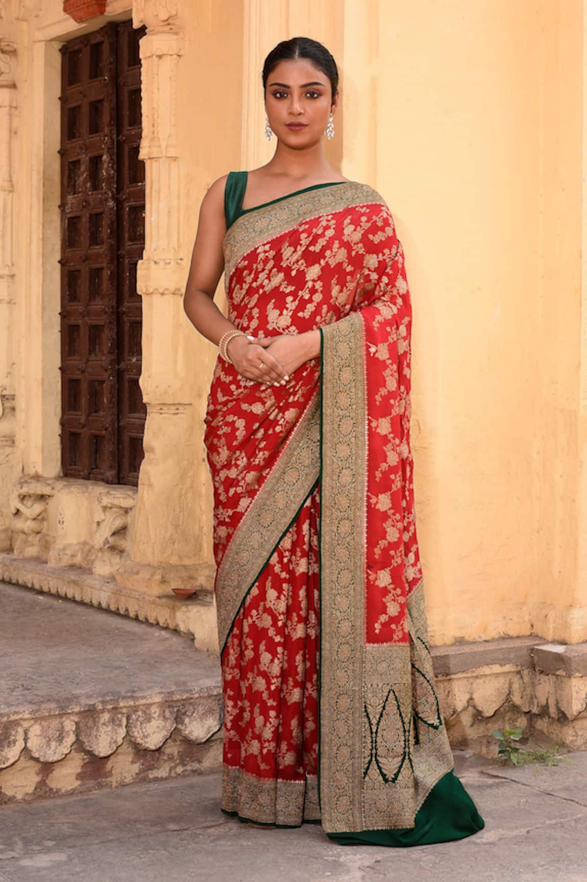 Naaritva India Red Hand Woven Banarasi Saree With Running Blouse 