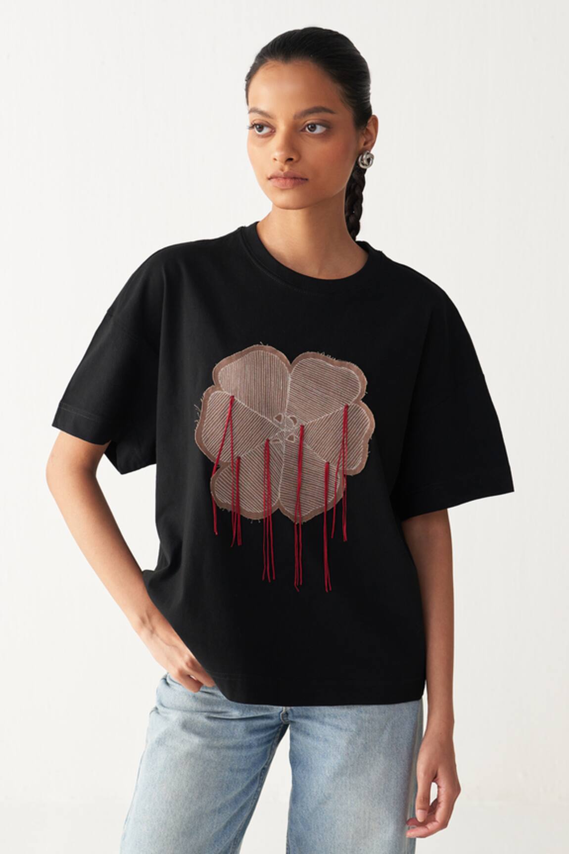 Three Floral Patch Fringe T-shirt 
