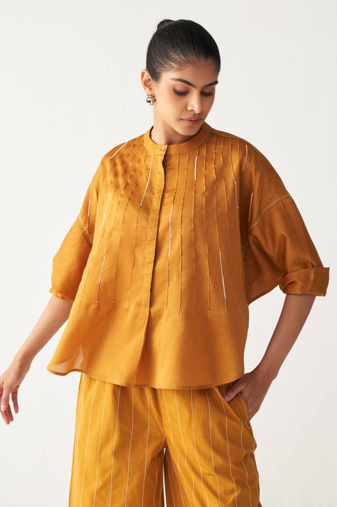 Three Pintuck Bat Sleeve Shirt 