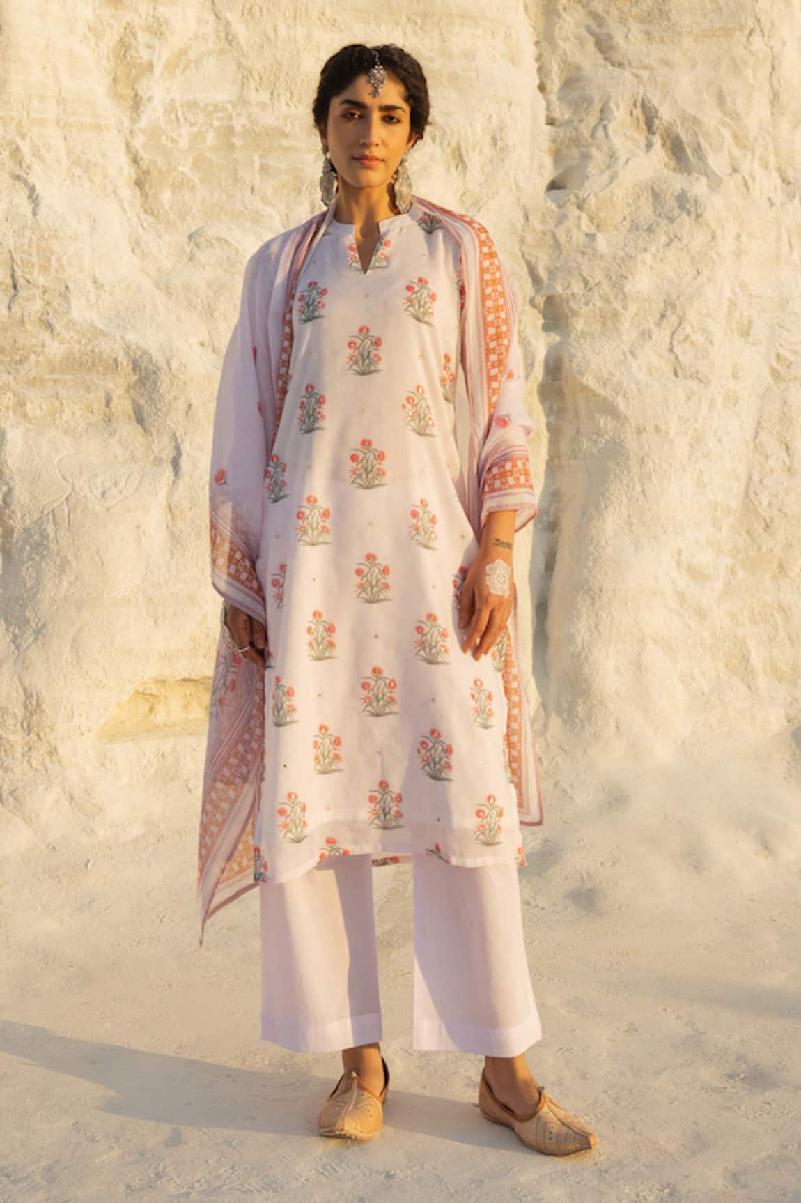 Karaj Jaipur Pastel Pink Gota Patti Kurta Set 