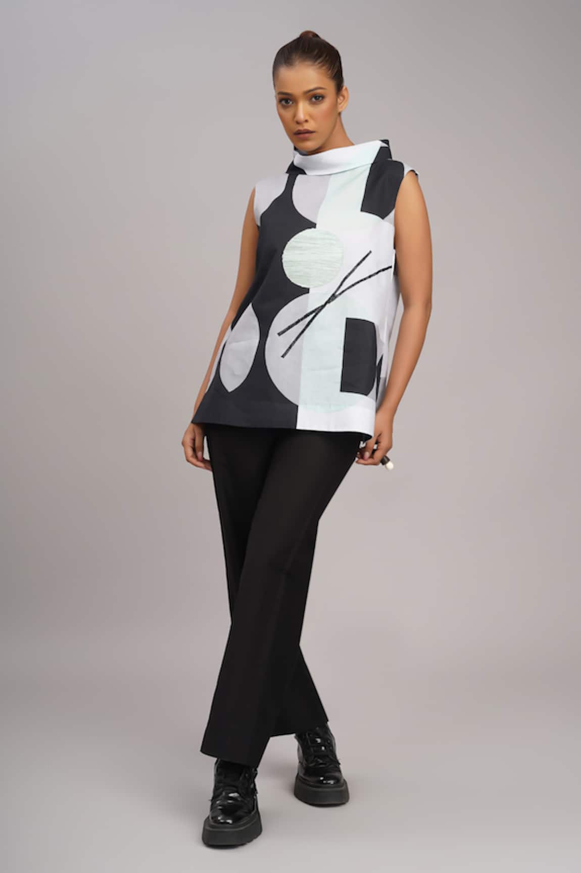 Taika By Poonam Bhagat Printed Linen Top 