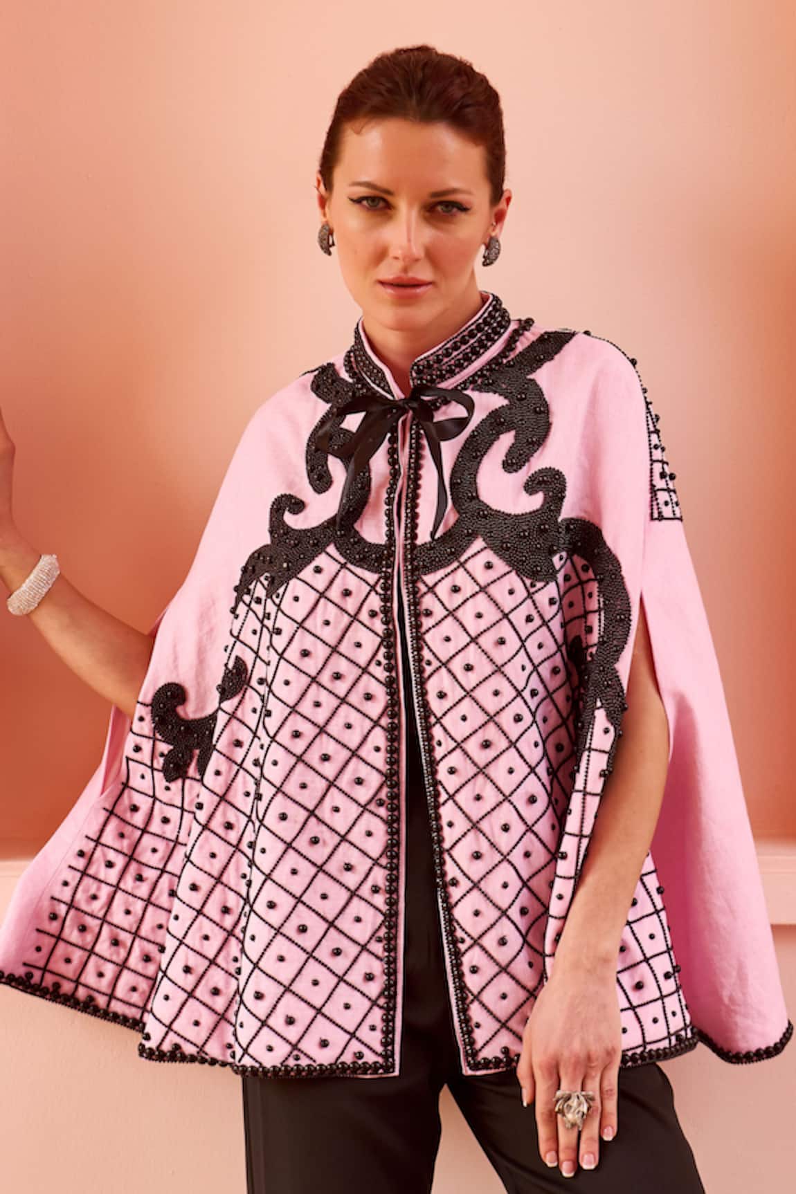 Nika 1.0 Designer Pearl Lia Cape 
