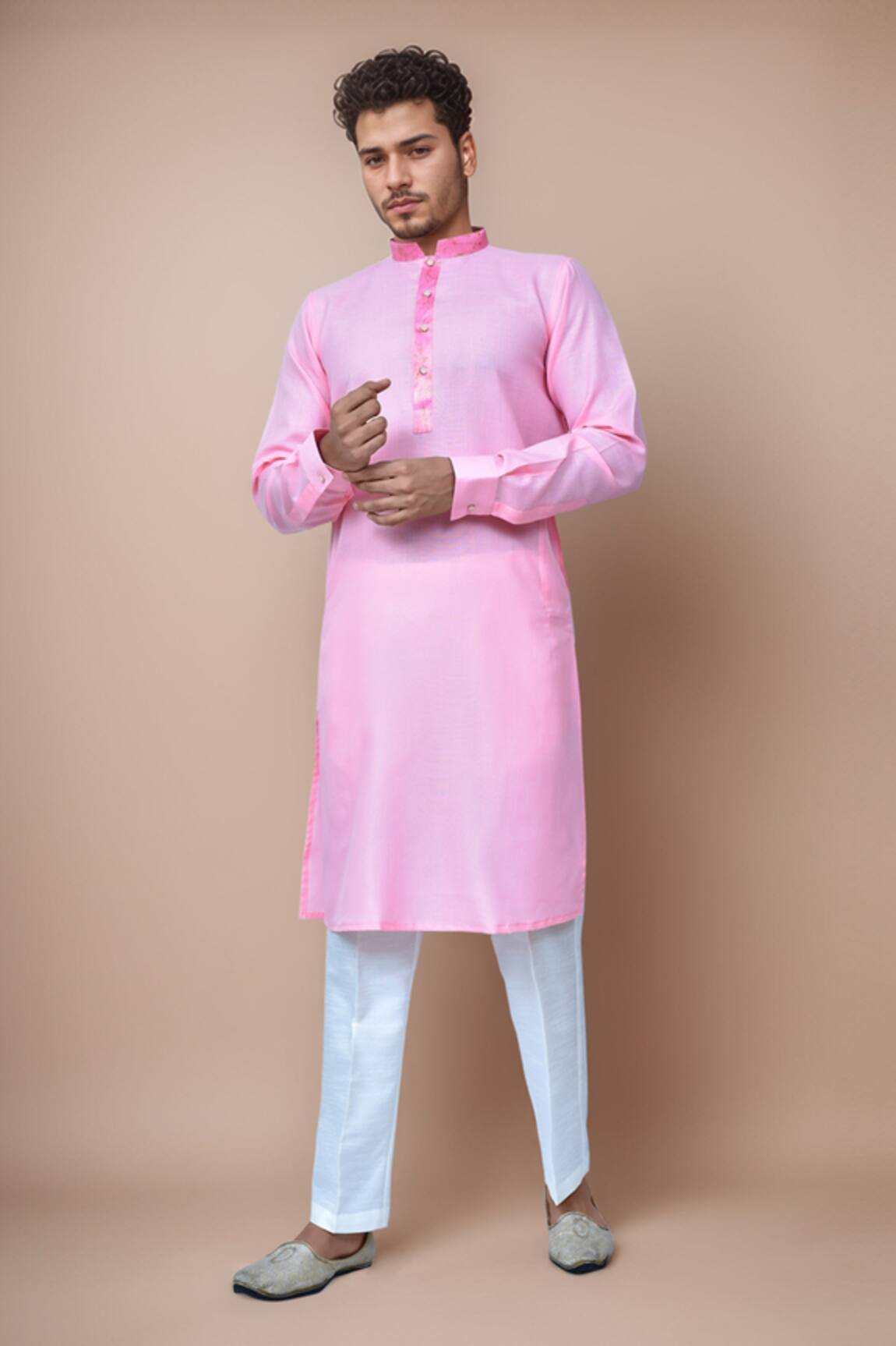 Samyukta Singhania Printed Placket Kurta Set 