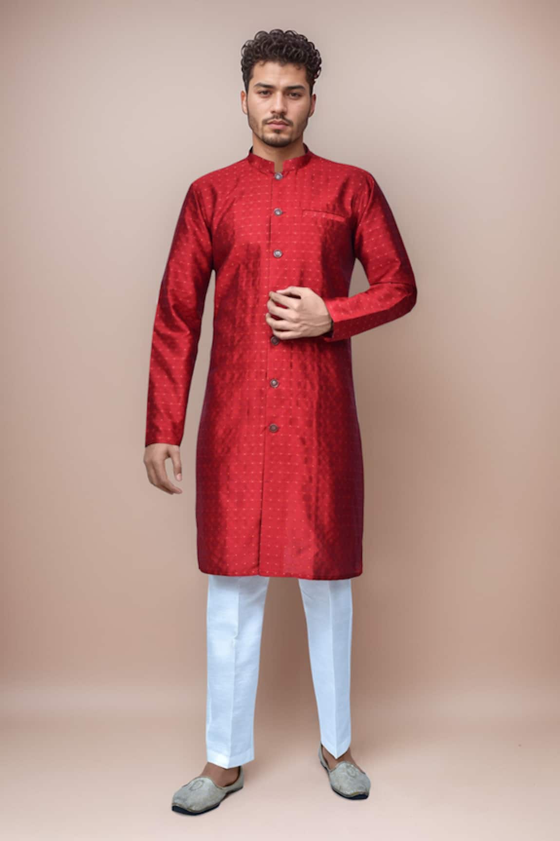 Samyukta Singhania Geometric Thread Work Kurta Set 