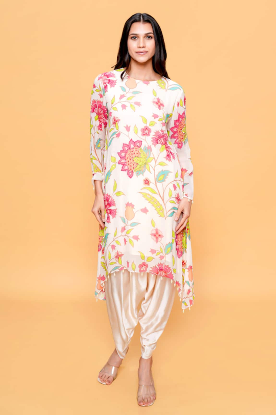 Sajeda A Lehry Floral Hand Embroidered Kurta & Dhoti Set 