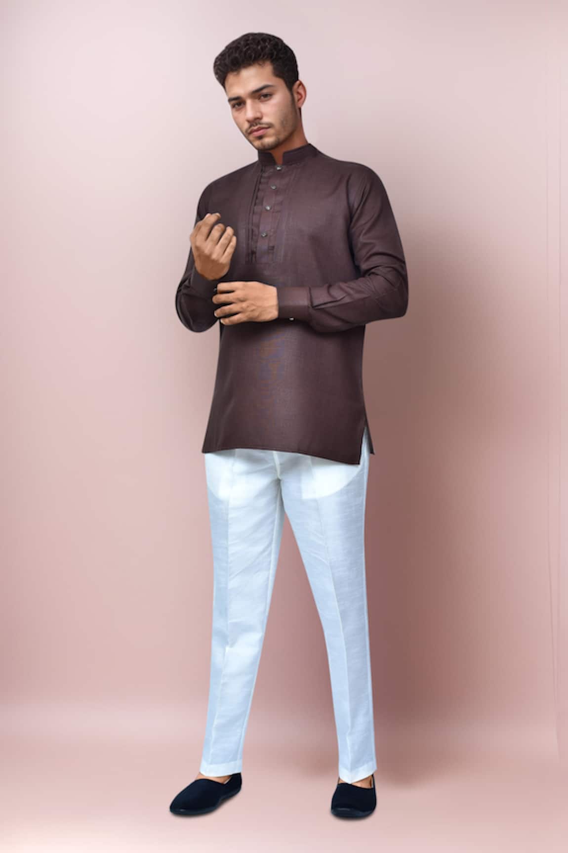 Samyukta Singhania Slim Fit Short Kurta & Pant Set 