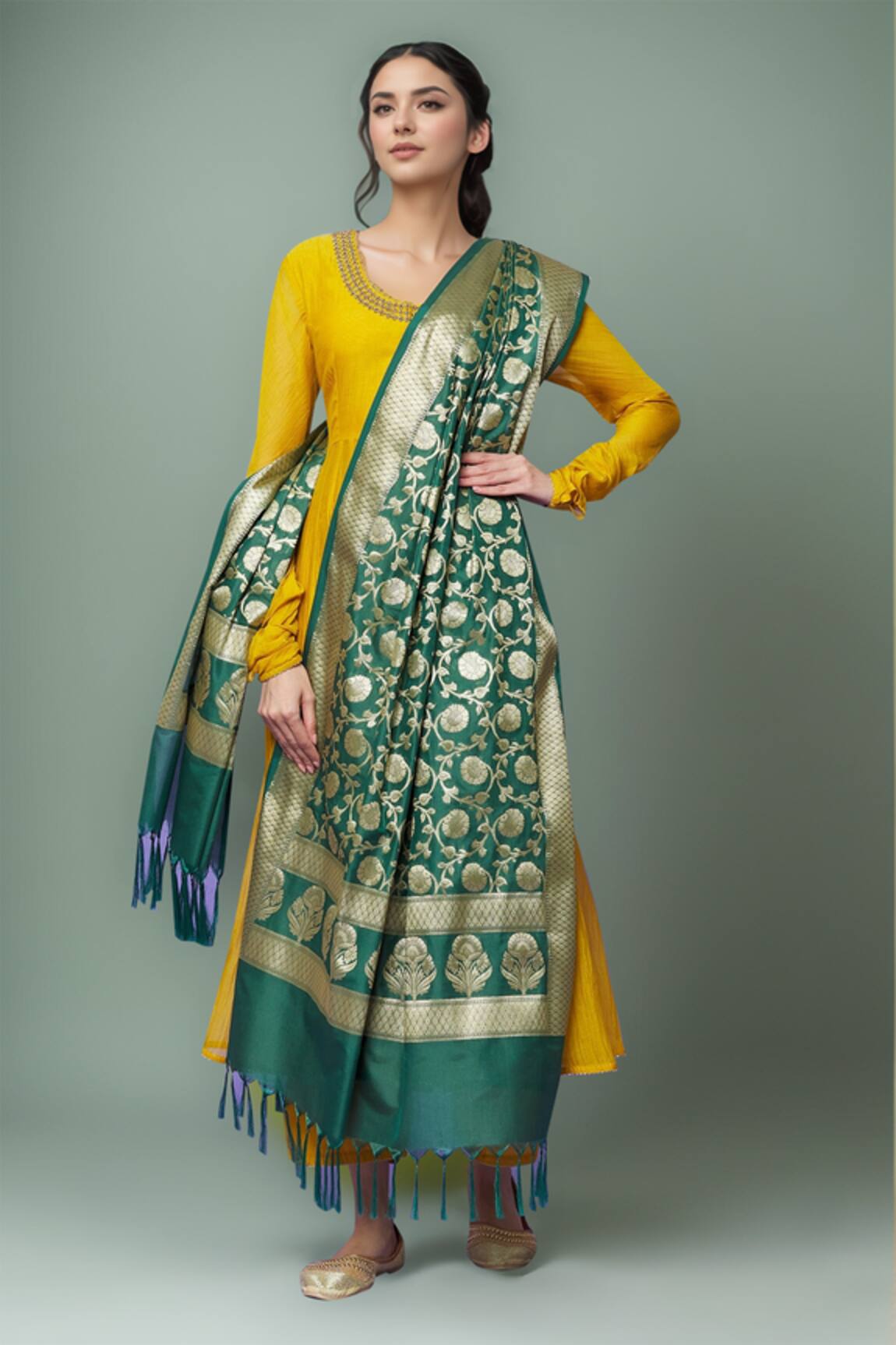 Naintara Bajaj Botanical Floral Banarasi Art Silk Dupatta