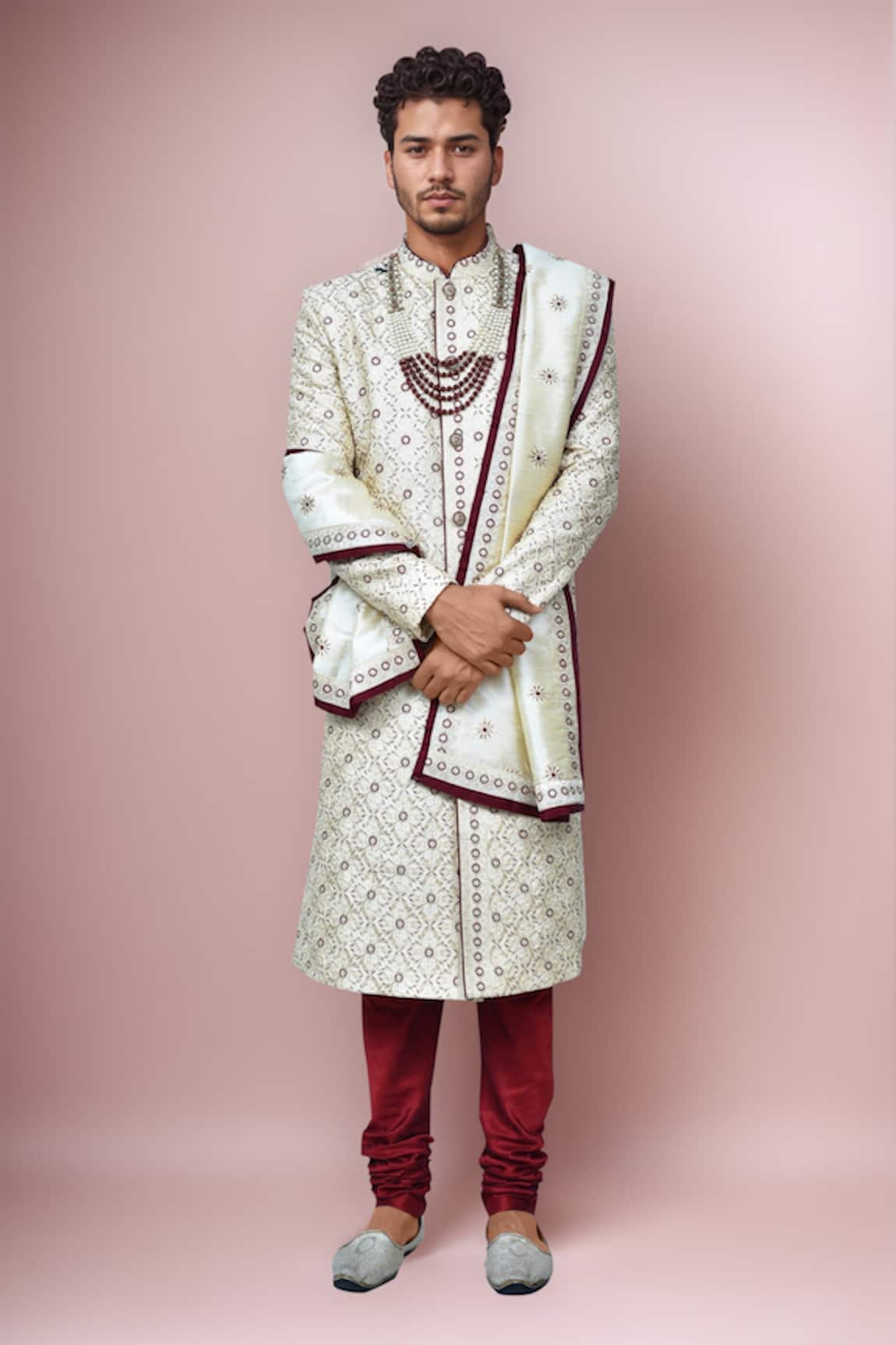 Samyukta Singhania Diamond Embroidered Sherwani Set 