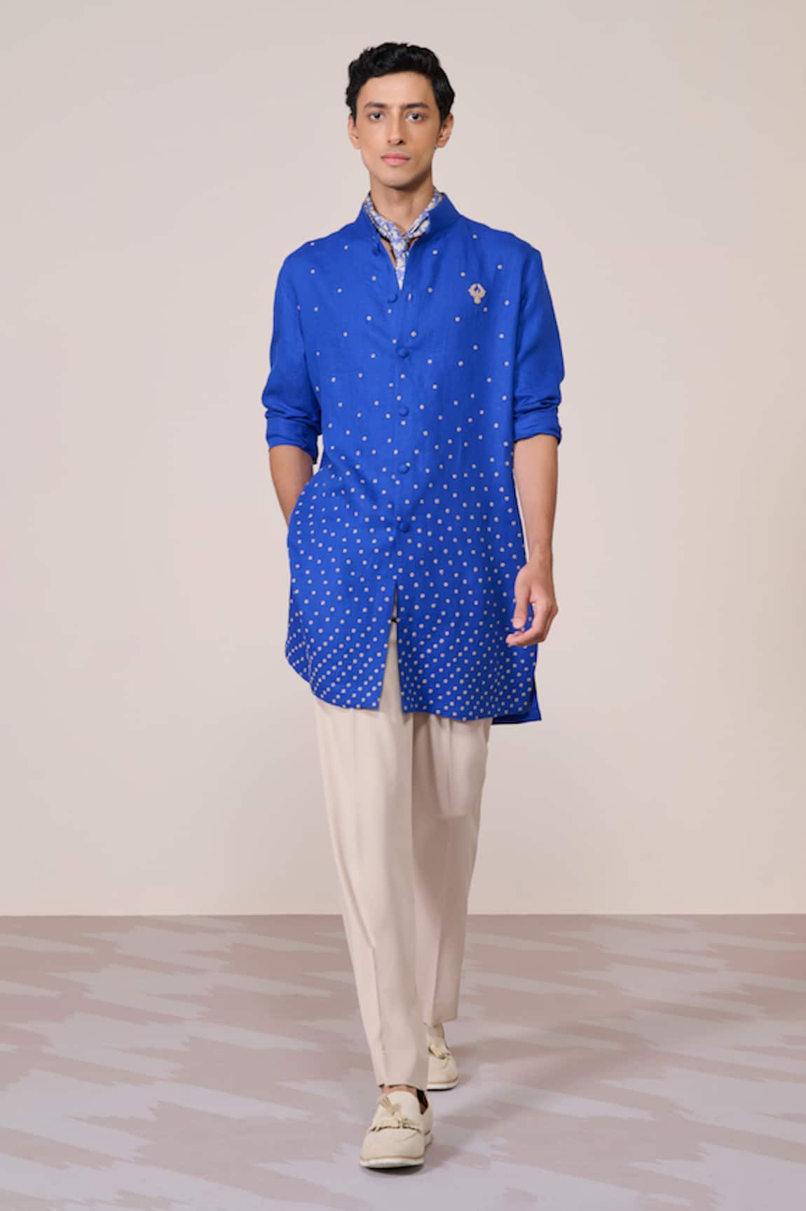 S&N By Shantnu Nikhil Racer Blue Embroidered Kurta 