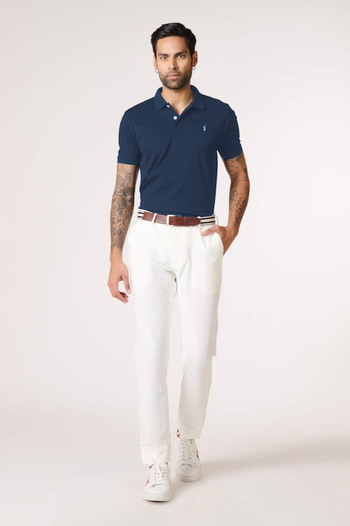S&N By Shantnu Nikhil Prussian Blue Slim Fit T-Shirt 