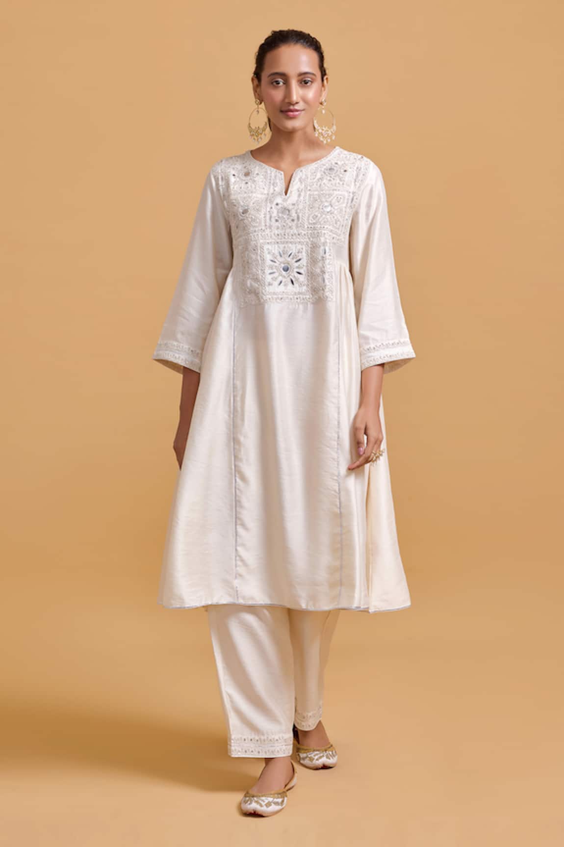 Gulabo By Abu Sandeep Embroidered Off White Kurta Pant Set 