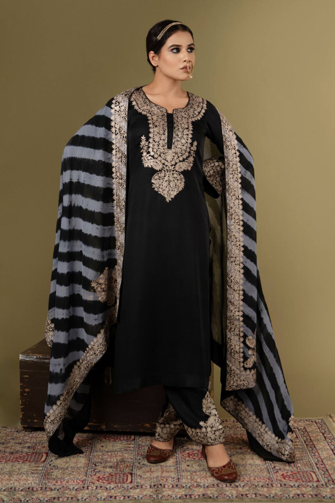 Angad Creations Noor-e-Lehr Kurta Pant Set 