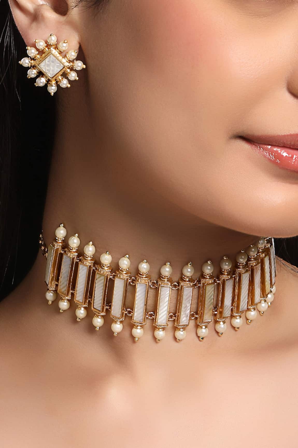 HRISHA Gold & White Designer Necklace Set 