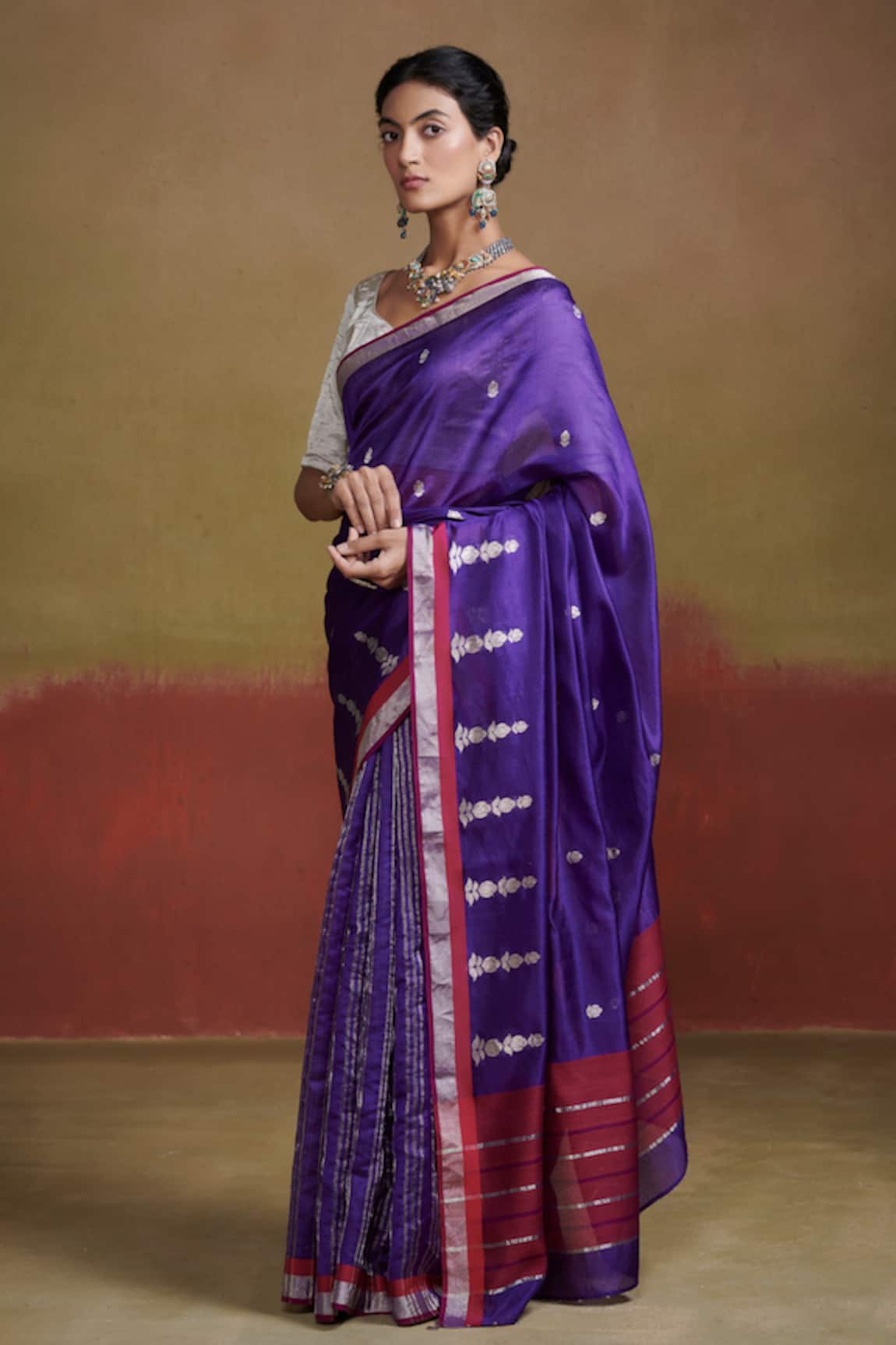 Dressfolk Padded Handloom Silk Saree Set 